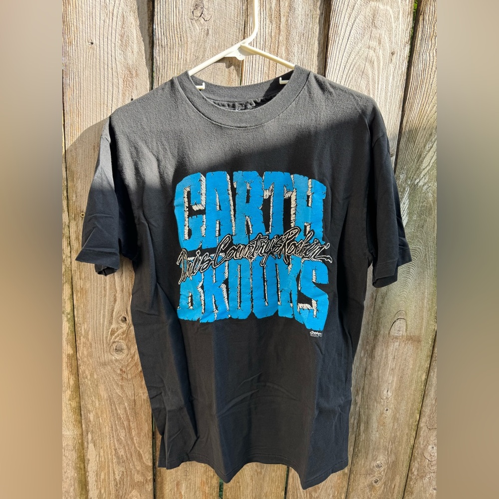 Vintage Garth Brooks tee
